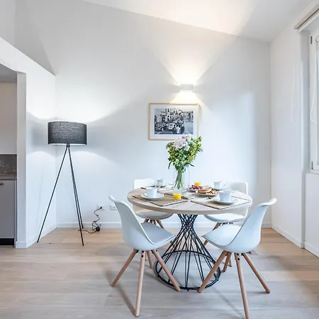Algila Lifestyle Tornabuoni * Florence