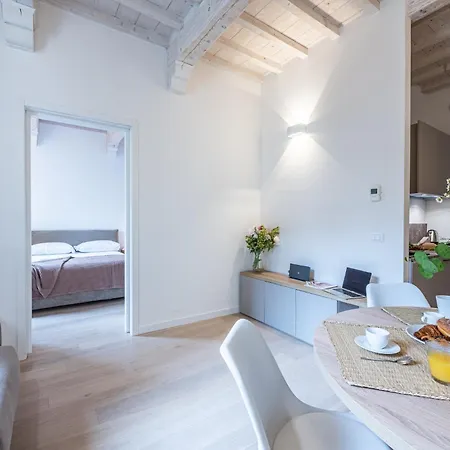 아파트 Signoria Palace Luxury *
