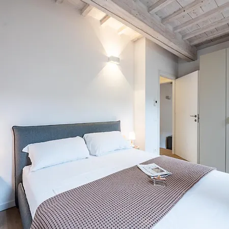 Apartment Algila Lifestyle Tornabuoni Florence