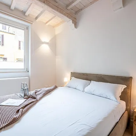 Apartment Algila Lifestyle Tornabuoni Florence