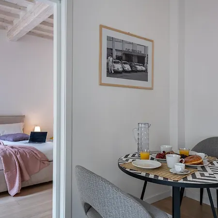 Algila Lifestyle Tornabuoni * Florence